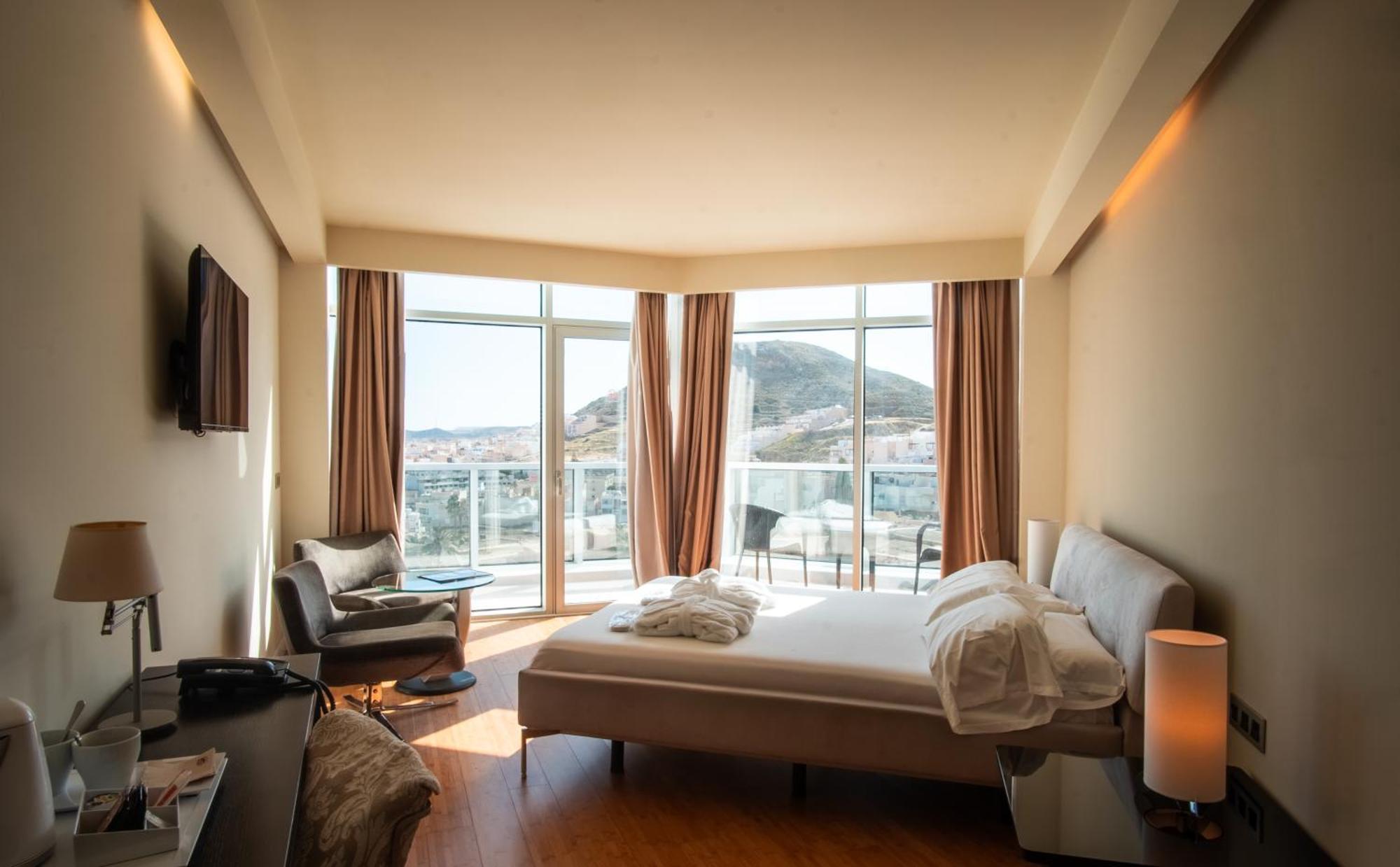 Hotel Carboneras Cabo De Gata Екстер'єр фото